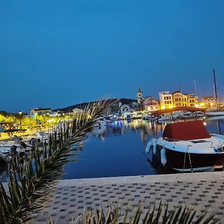 Casa Trussardi Apartment Pirovac