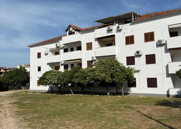 Casa Trussardi بيروفاتش